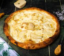 Pizza quattro formaggi