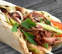 Шаурма с рваной свининой