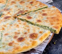 Хачапури со шпинатом