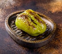 Бакинский перец на углях