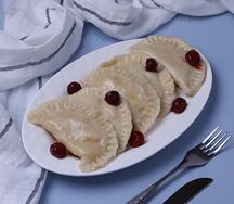 Вареники с вишней