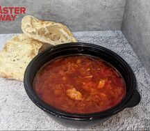 Борщ с курицей и хрустящая лепешка