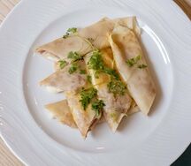 Блины с ветчиной и сыром