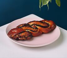 Булка с маком