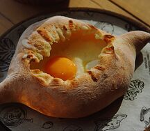 Хачапури по-аджарски