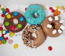 Пончик в бельгийском шоколаде 4 шт