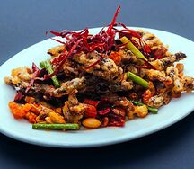 Говядина по-сычуаньски острая с арахисом