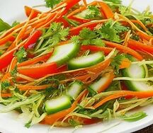 Салат Шеф рубит по-гречески