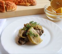 Печень куриная с яблоками