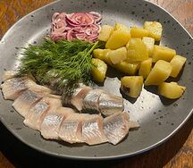 Селедка с картофелем