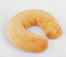 Рогалик сахарный