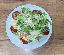 Цезарь с курицей