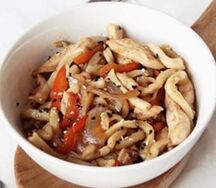Домашняя лапша с курицей