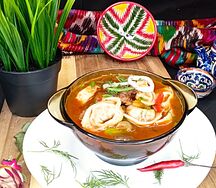 Пельмени с бульоном
