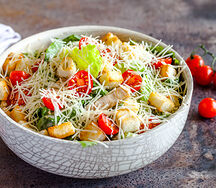 Салат с курочкой гриль