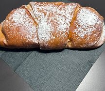 Круассан с шоколадным кремом Xl