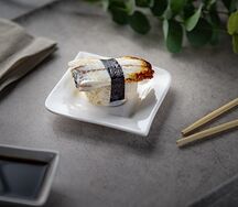 Суши с угрем