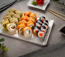 Набор роллов Лосось