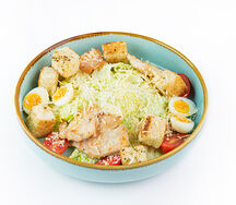 Цезарь с куриными стрипсами
