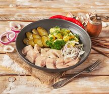 Сельдь с молодым картофелем и огурчиками