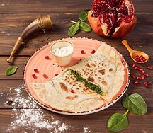 Кутабы с сыром и шпинатом