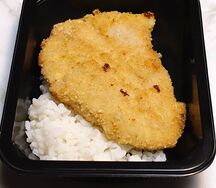 Шницель по венски, рис