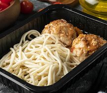 Ёжики в томатном соусе и спагетти