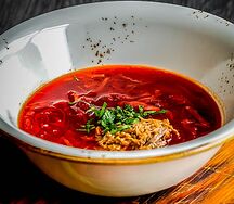 Борщ князя Куракина с копчёной вишней