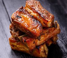 Ребра свиные в медово-горчичном соусе