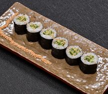 Маки Огурец