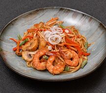 Удон с креветкой