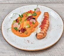 Лосось с французским пюре