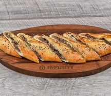 Пиде с мясом и сыром