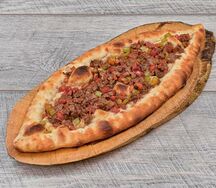 Пиде с рубленным мясом