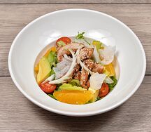 Куриный салат Конфи