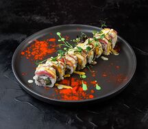 Ролл с тунцом и креветкой