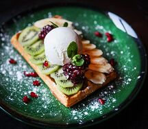 Бельгийская вафля с кленовым сиропом