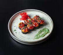 Запеченный ролл с лососем