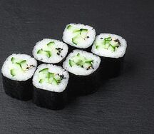 Хосомаки с огурцом