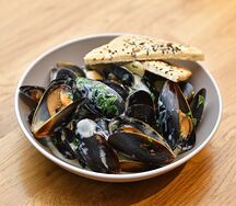 Мидии в сливочном соусе