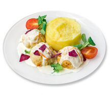 Нежные куриные тефтельки с картофельным пюре