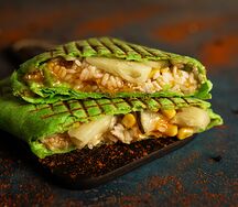 Буррито с ананасом