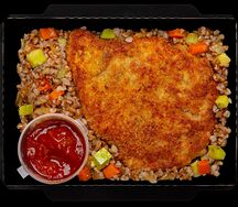 Шницель куриный с гречкой
