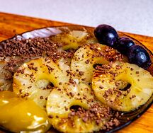 Кольца ананаса в медовом сиропе