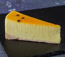 Чизкейк Манго-маракуйя