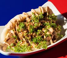 Бао бургер с говядиной и кимчи