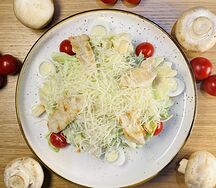 Цезарь с курицей