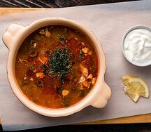 Солянка мясная