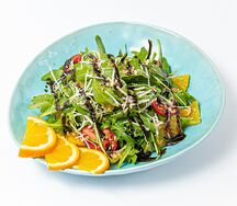 Салат с рукколой