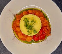 Дальневосточный гребешок в томатно-чесночном соусе и картофельным пюре